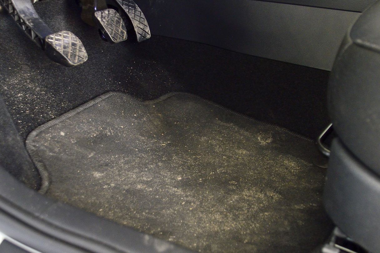 Next generation car mats in Romania